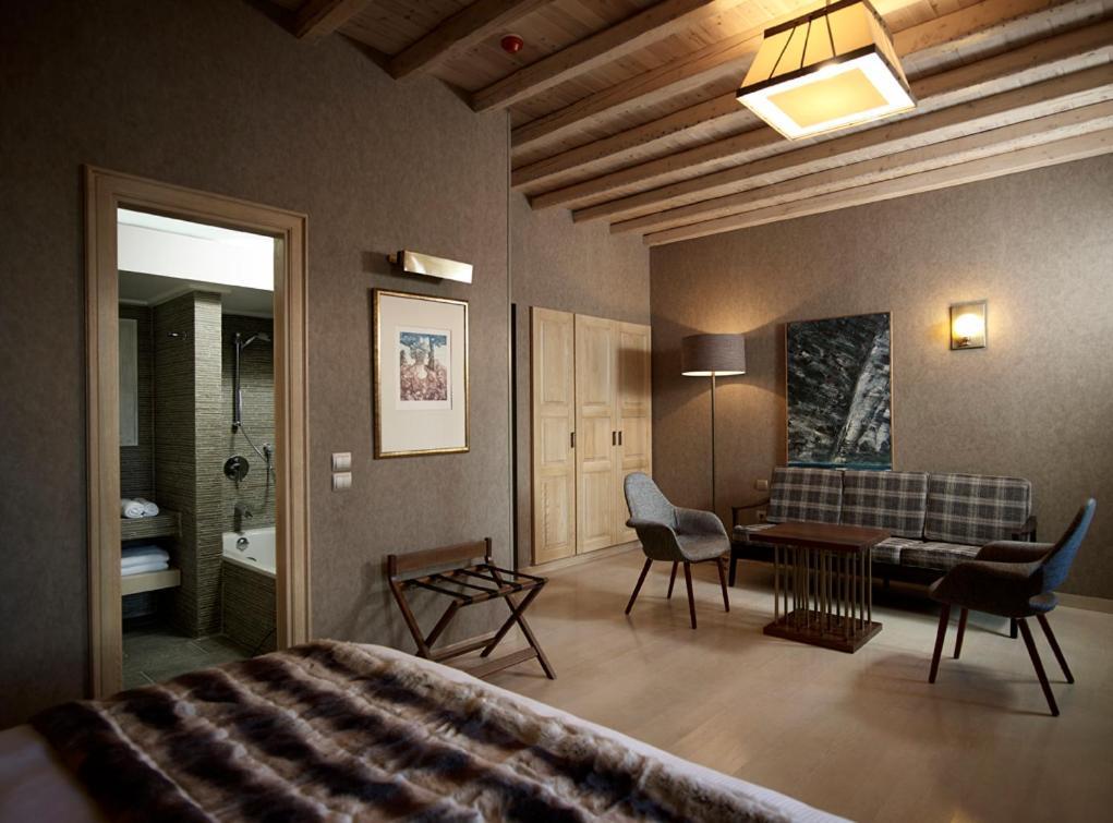 Art Mainalon Hotel Vytina Rum bild